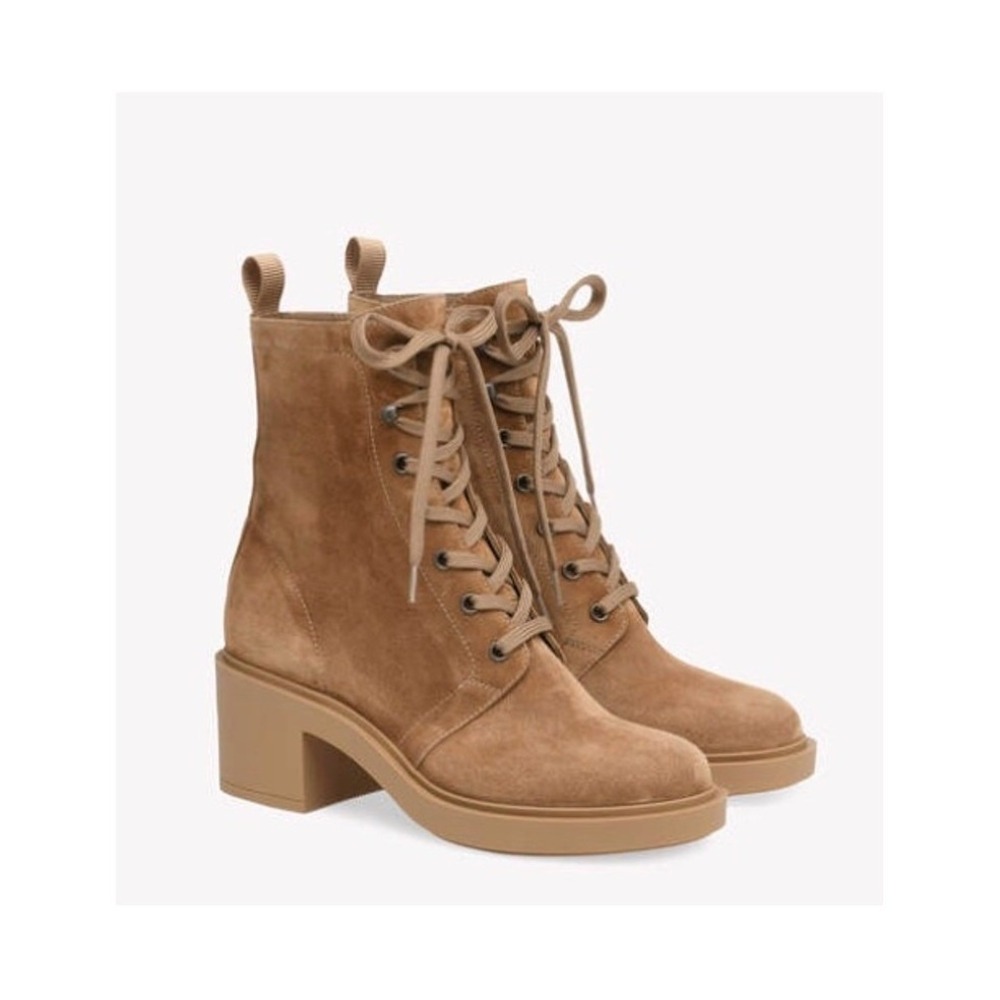 Gianvito Rossi Foster 45mm Suede Lace Up Boots in Beige